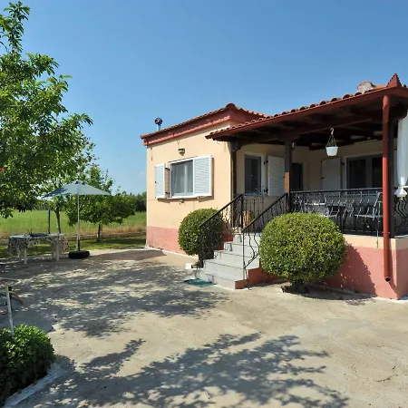 Dialechti Garden House Holiday home
